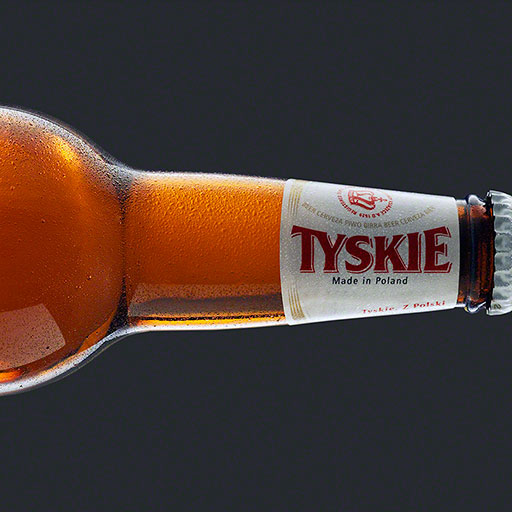 close up shot of beer neck with sweat, product photo, bottle photo